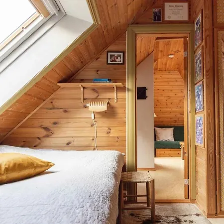 Dinbnb L Traditional Bergenhouse L Roofterrace L 1900 Charm Holiday home Bergen